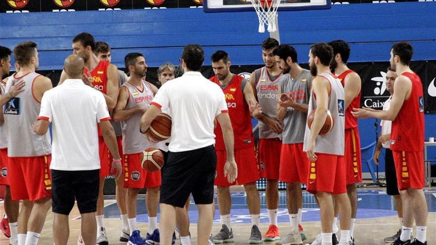 España sigue en Málaga con su preparación para el Eurobasket