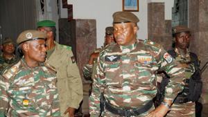 El general de brigada Abdourahamane Tiani después de crear el nuevo gobierno en Níger