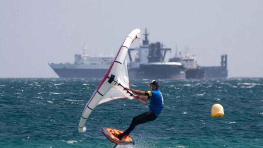 El Ibiza Wingfoil Open Campeonato de España Racing reúne desde mañana en Ibiza a los mejores regatistas del país