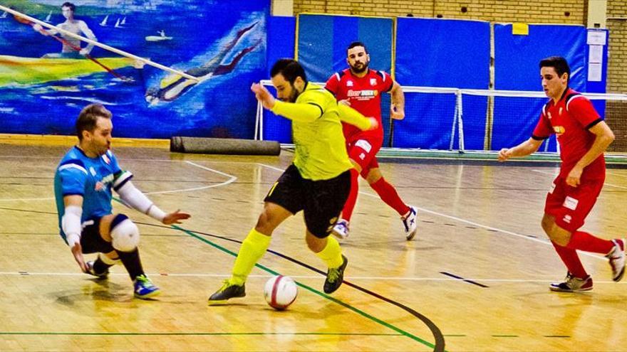 Derbi en Segunda B entre Cáceres Uex y Navalmoral