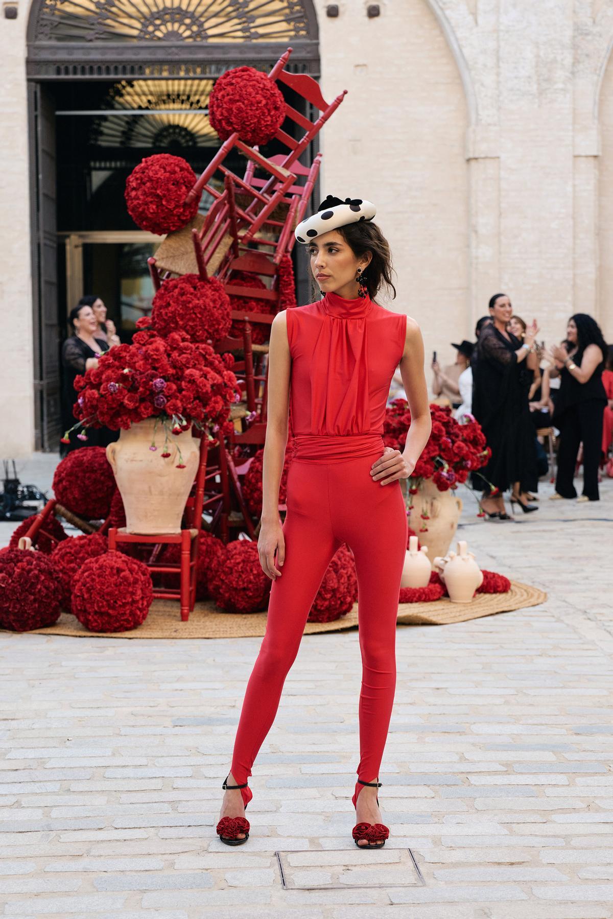 Todas las imágenes del desfile de Fabio Encinar en la Real Fábrica de Artillería de Sevilla