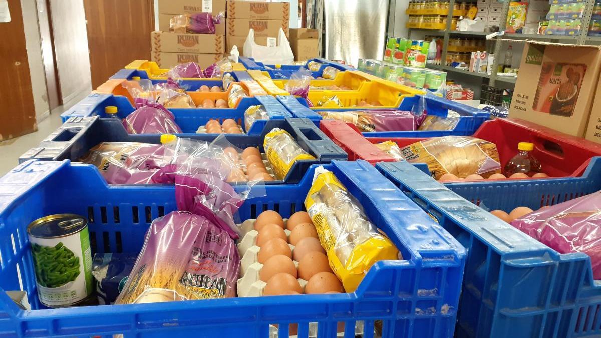 Aumenta un 33% los usuarios del banco de alimentos de Torrent durante la alerta