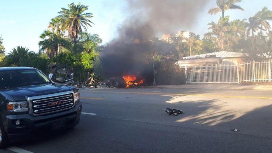 Tesla, demandada por la muerte de un joven tras incendiarse una batería