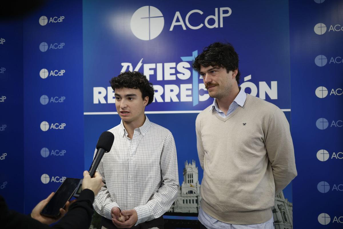 Hugo Raventós y Miguel Pimentel, integrantes del grupo católico Hakuna.