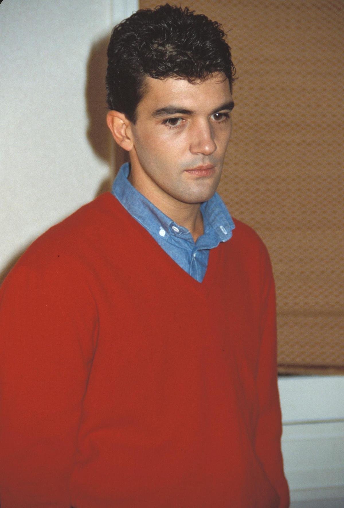 Antonio Banderas en 1980.