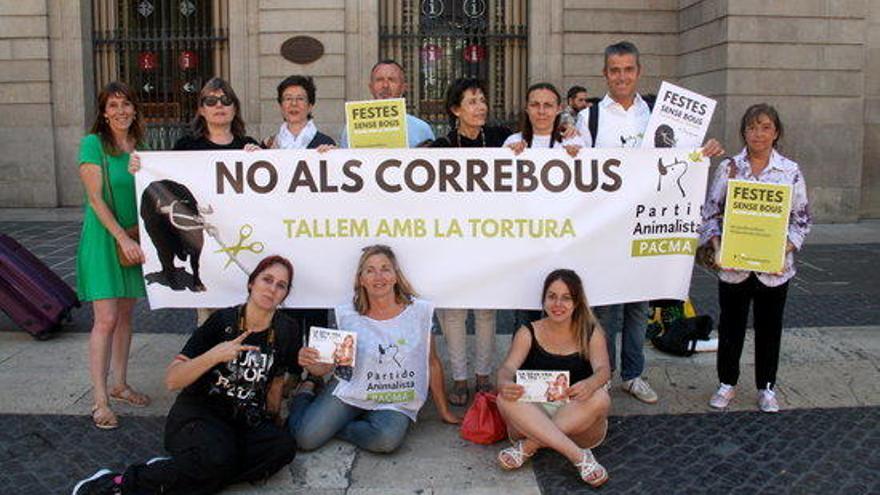 Els impulsors de la campanya, aquest dimecres a Barcelona.