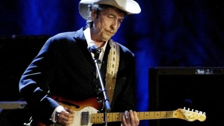 Bob Dylan no acudirá a Estocolmo a recoger el Nobel