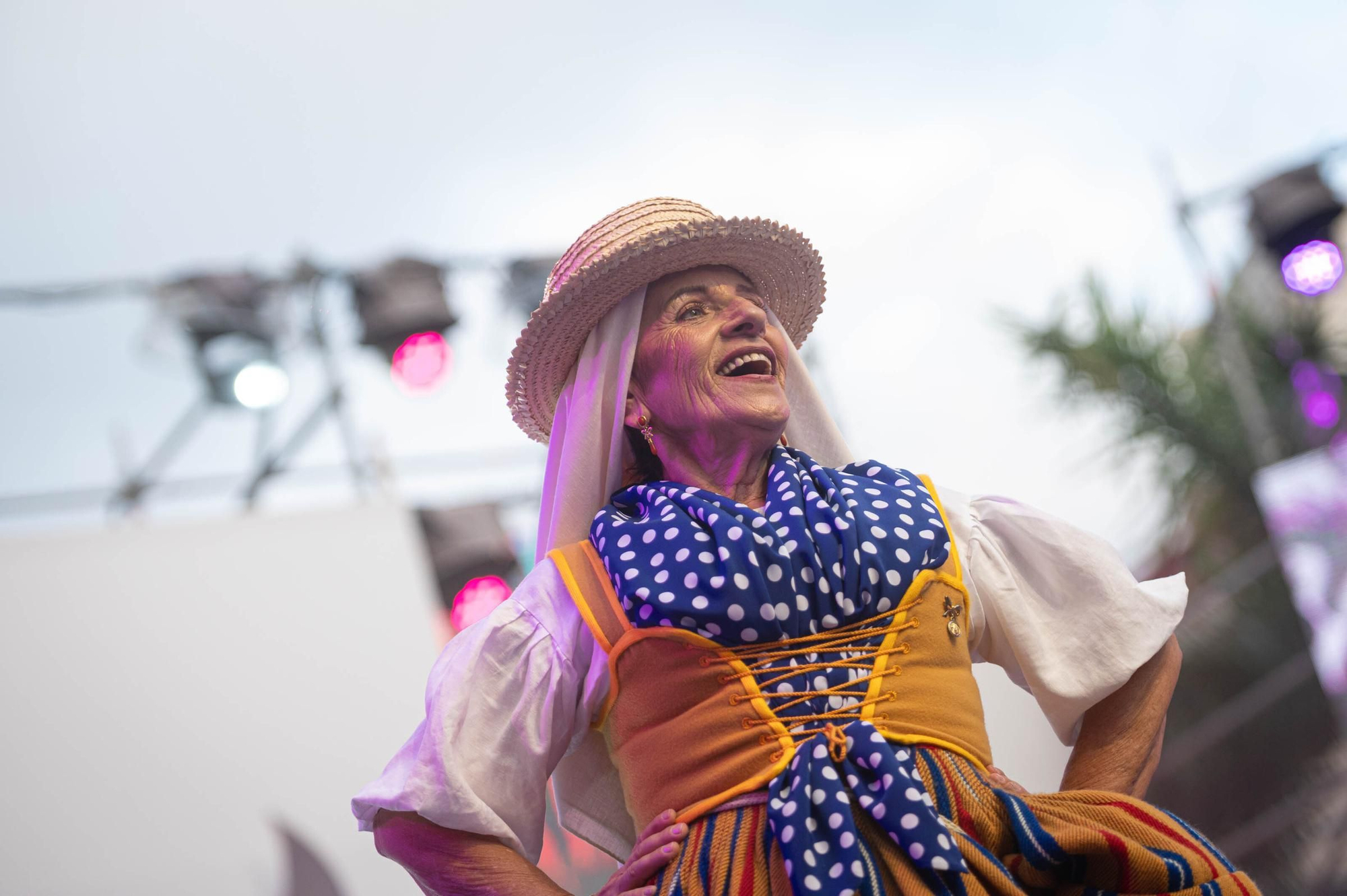 Gala de elección de la primera reina de los mayores de las Fiestas de Mayo