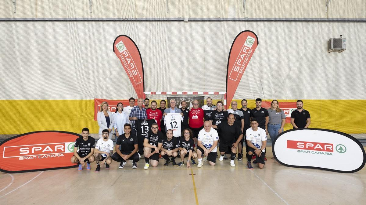 SPAR Gran Canaria apoya el deporte inclusivo patrocinando al equipo diversidad del Interisleta Fútbol Sala.