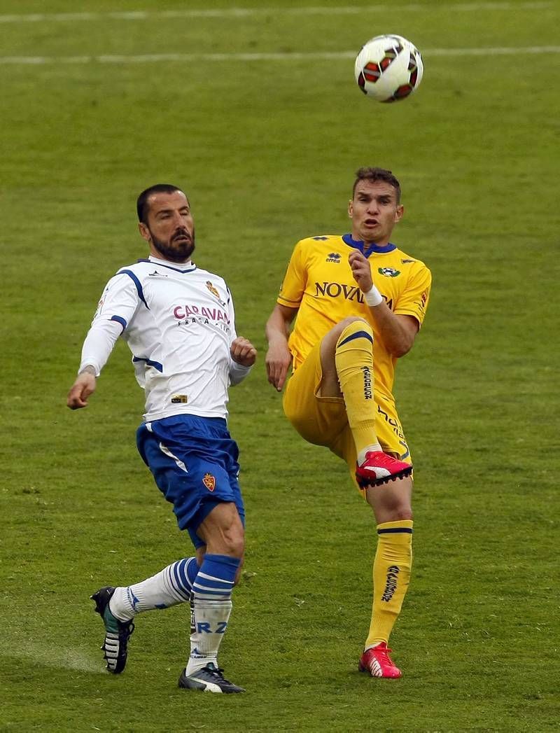 Fotogalería del partido del Real Zaragoza contra el Alcorcón