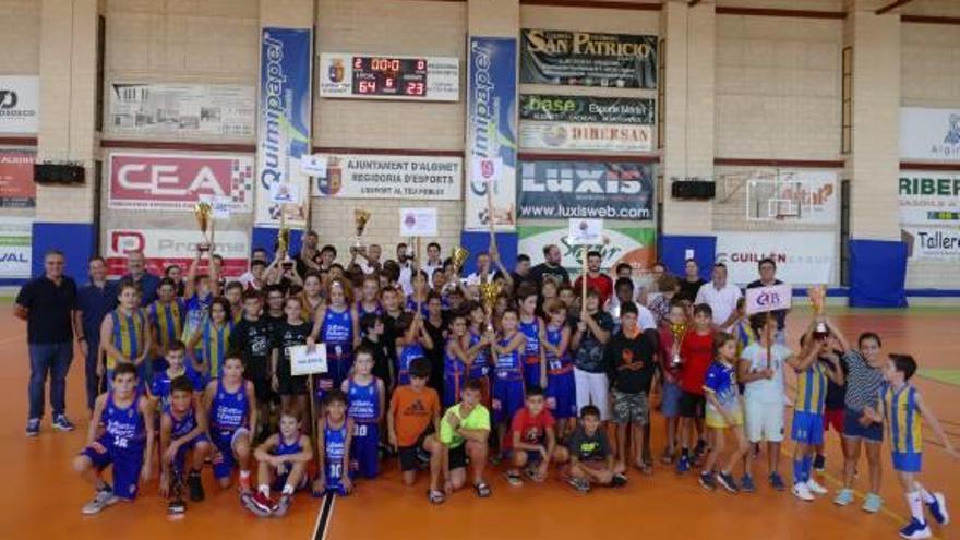 Minibasket Valencia Basket vence en Alginet