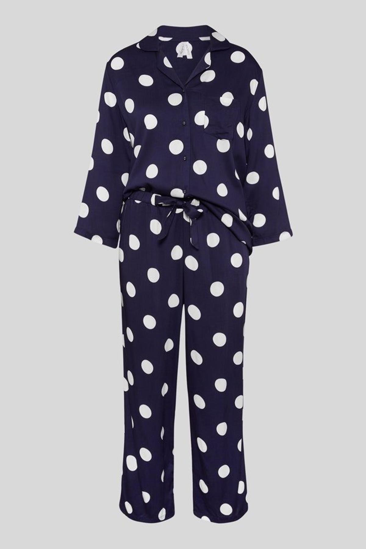 Hábil Disminución Determinar con precisión Ponte flamenca en la cama con este pijama de lunares de C&A - Cuore