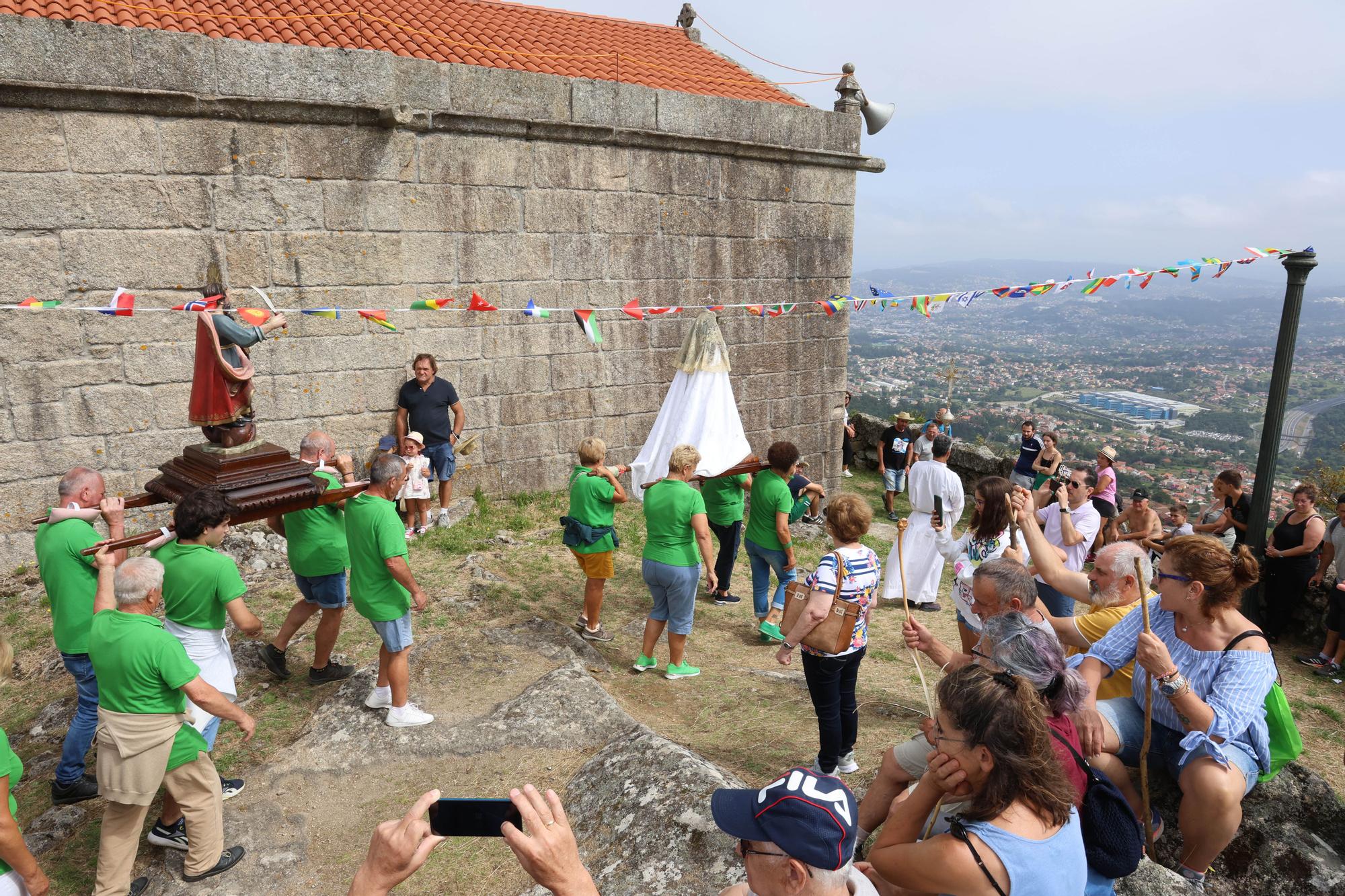 Monte Alba: una romería en el balcón de Vigo