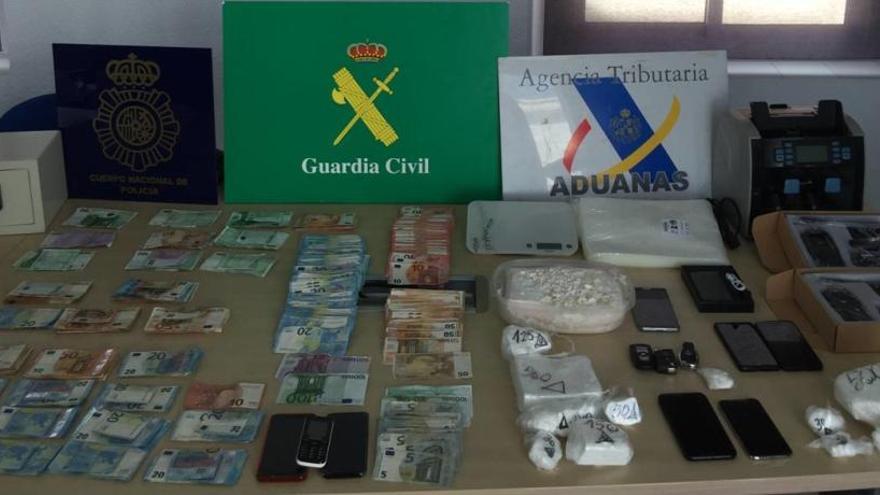 Diez detenidos de una red que distribuyó casi mil kilos de cocaína
