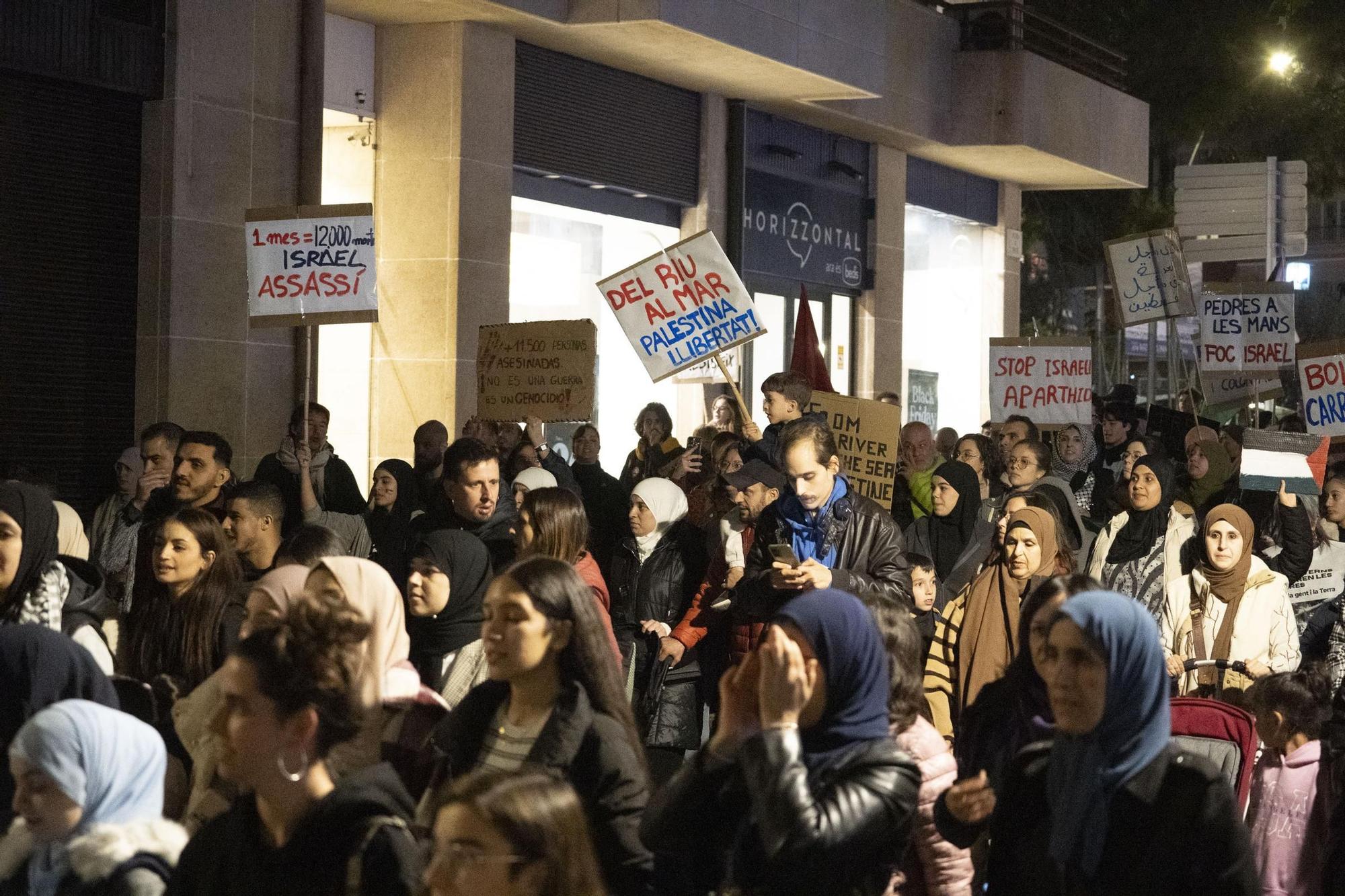 Les imatges de la manifestació a favor de Palestina a Manresa