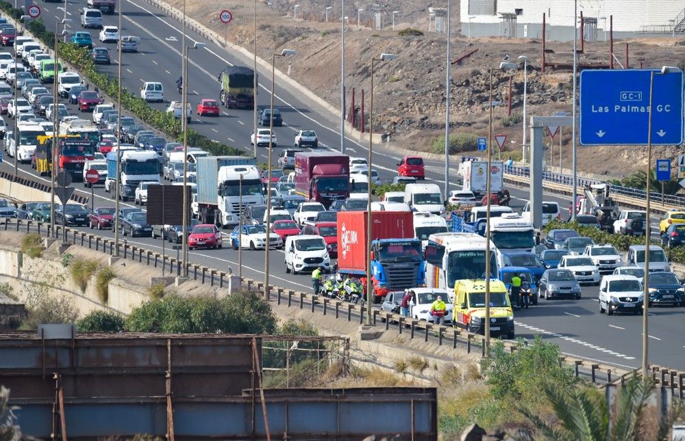 Accidente en la GC-1 a la altura de Las Terrazas