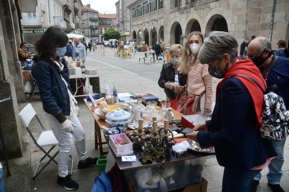 El mercadillo de antigüedades regresa a la calle Sierra