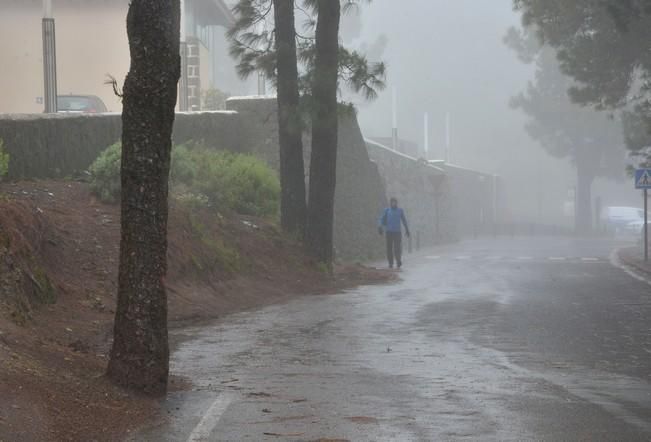 LLUVIA Y FRIO MEDIANIAS Y CUMBRE