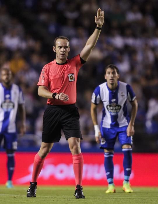 El Dépor sufre, pero gana al Eibar