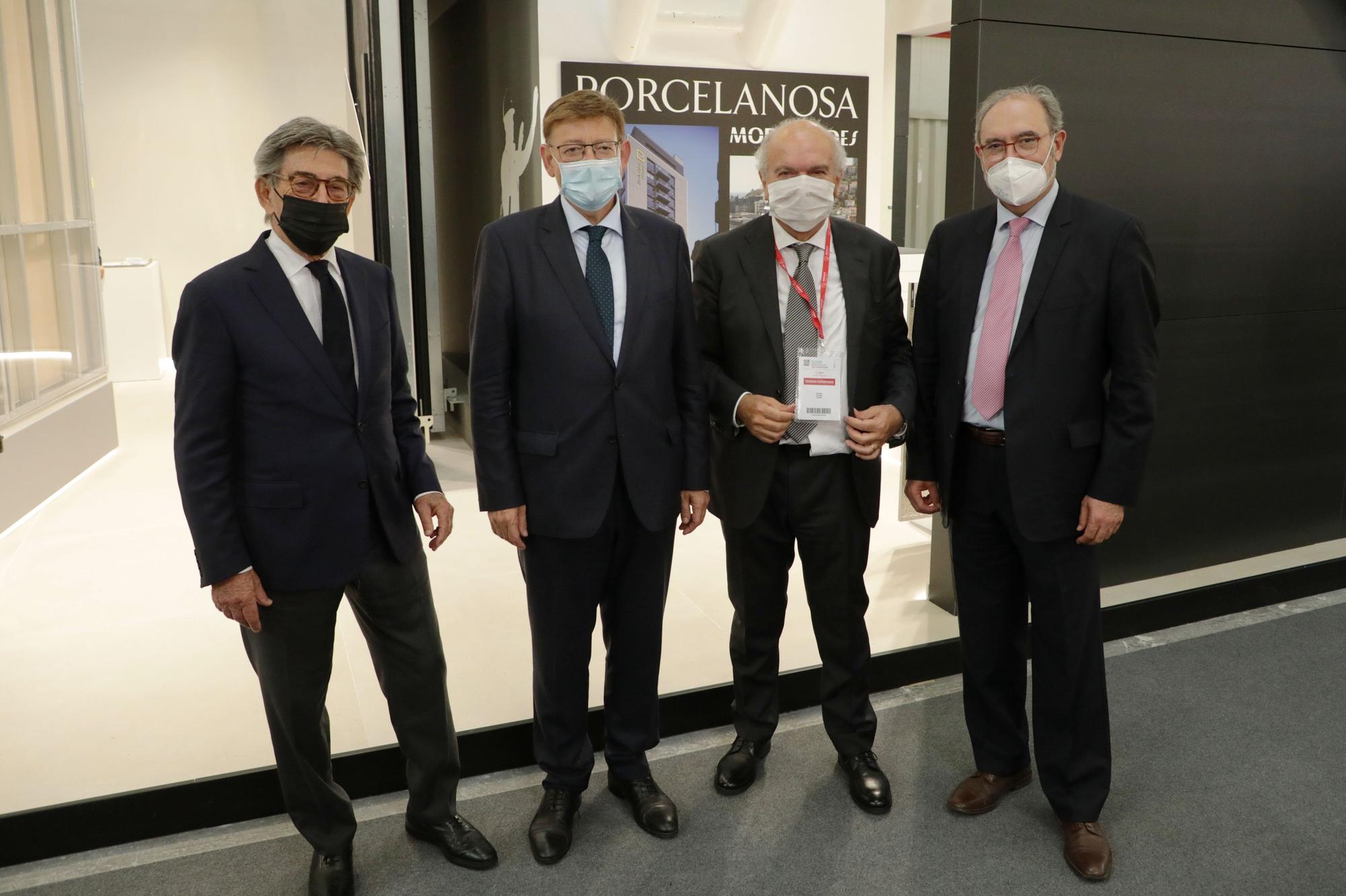 El president de la Generalitat valenciana, Ximo Puig, visita Cersaie