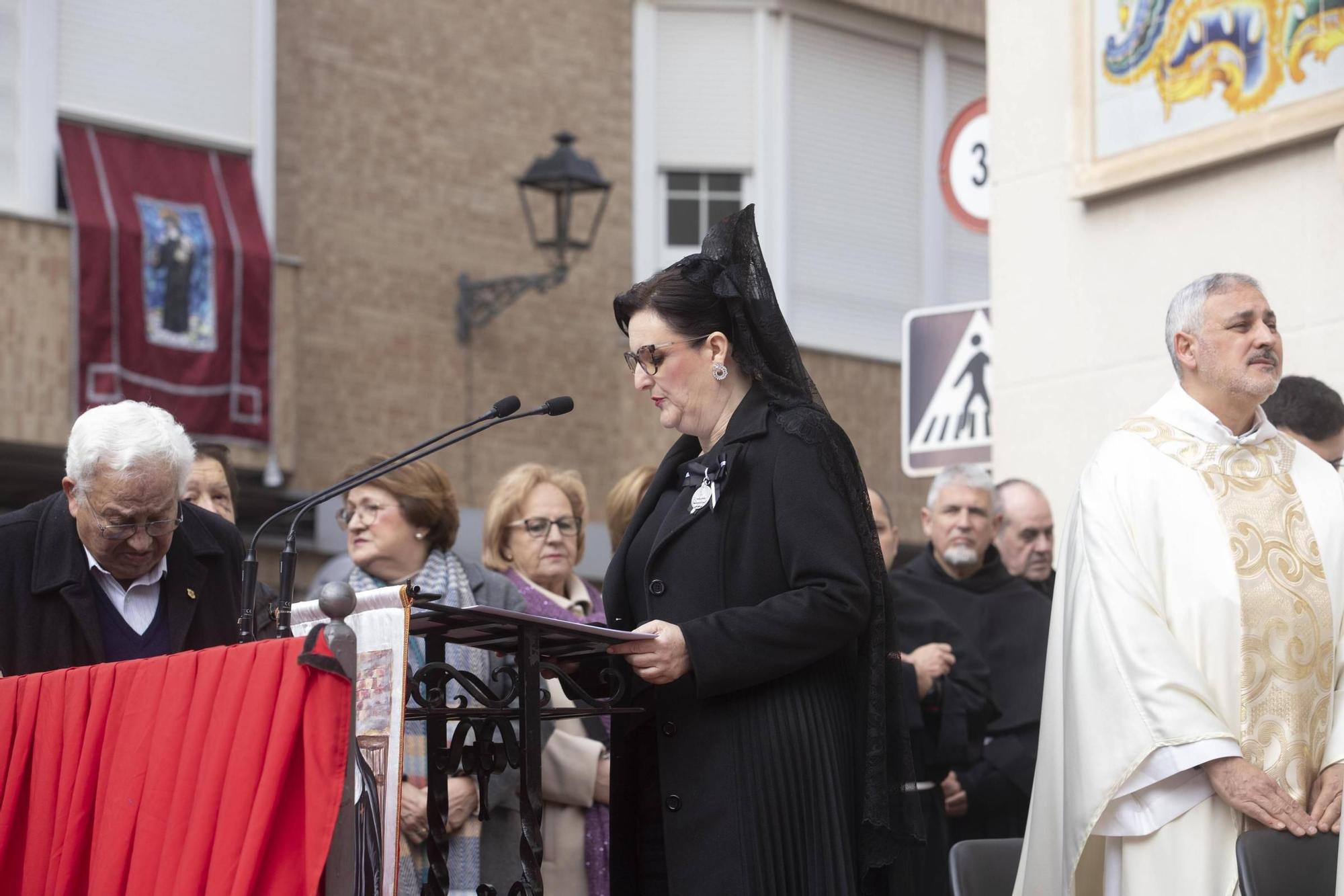 Benigànim honra a la beata inés