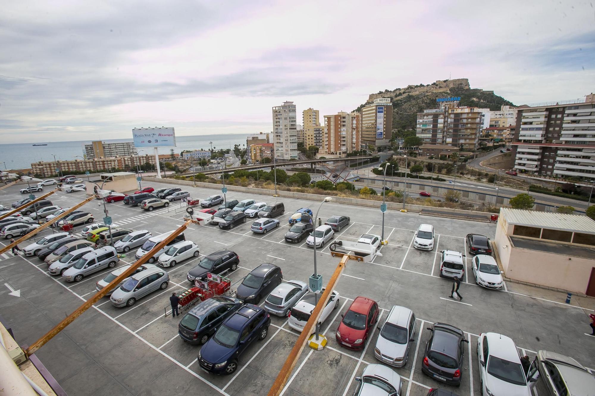 Así están los centros comerciales de Alicante este fin de semana