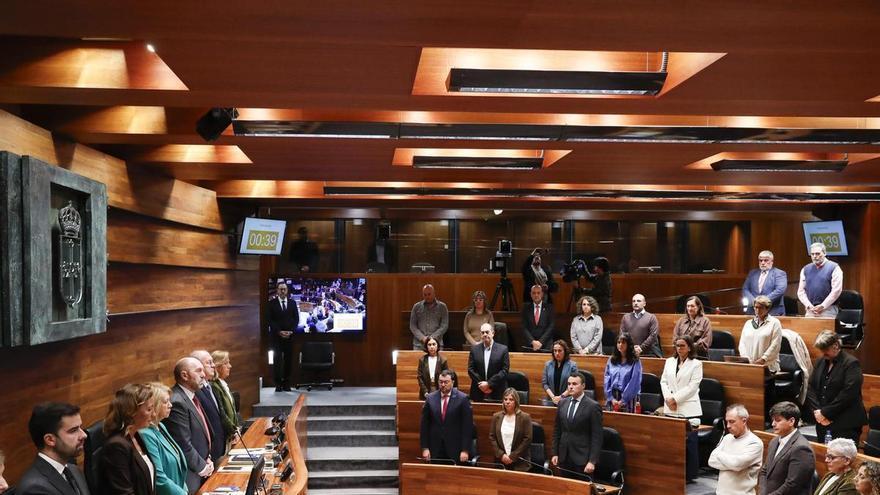 Las reacciones en Asturias a la tragedia ferroviaria de Toledo: agendas canceladas, declaración institucional de todos los partidos y mensajes de condolencia