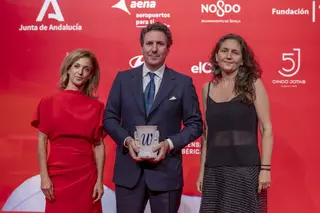 Rocío Peralta, la combinación perfecta de innovación y raíces en la moda flamenca