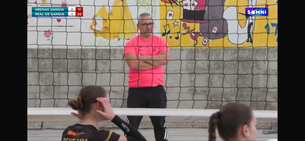 Joaquín Borrás, el "alma mater" del Club Voleibol Arenas