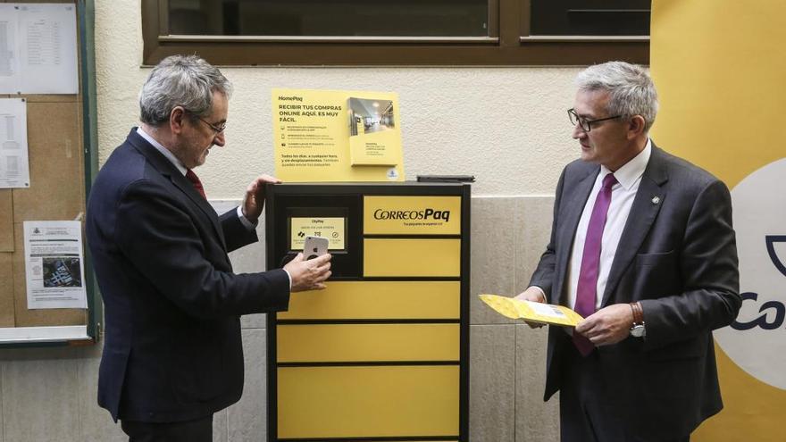 Correos instala en Córdoba tres de sus buzones para enviar las