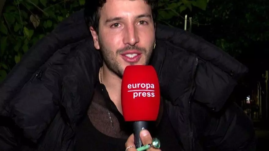 Sebastián Yatra se demarca de los rumores de relación de Aitana y Plex