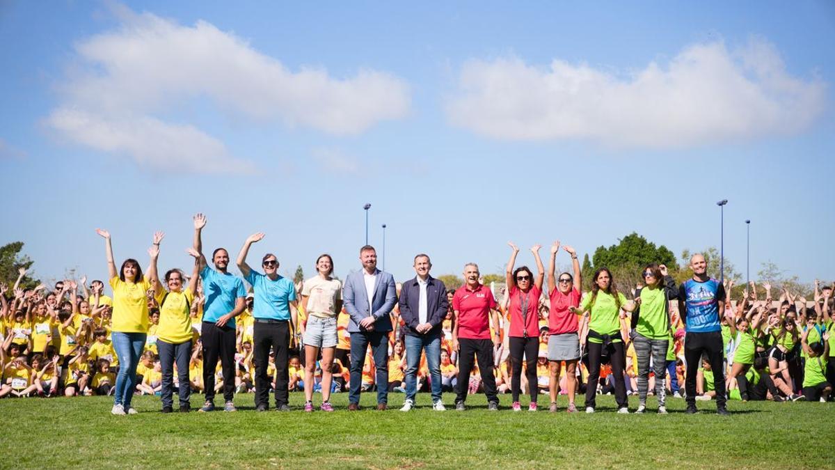 Organizadores, patrocinadores y participantes en el evento deportivo, en la Universitat Jaume I.