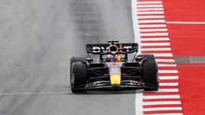 Max Verstappen ha arrasado en Barcelona