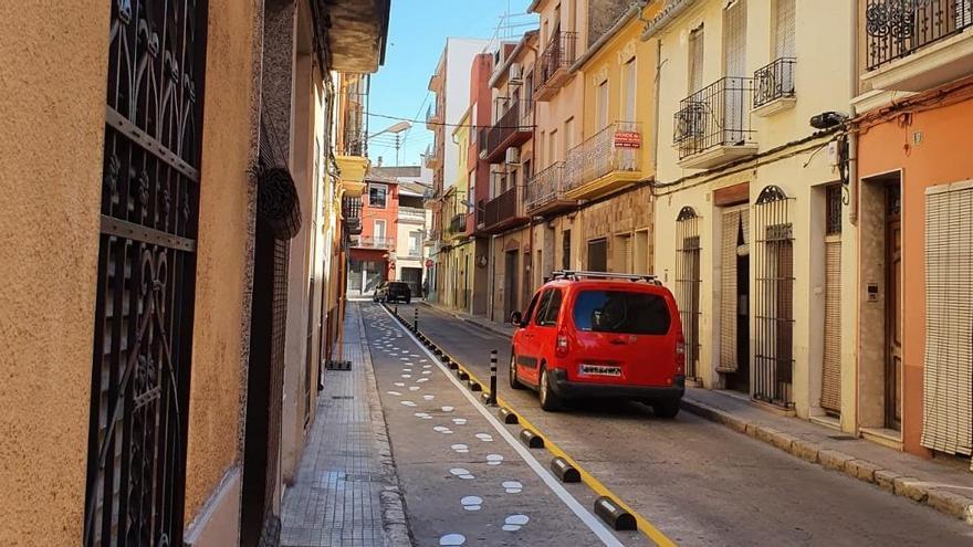 La calle Frances Pons, ya remodelada, con más espacio para los viandantes.