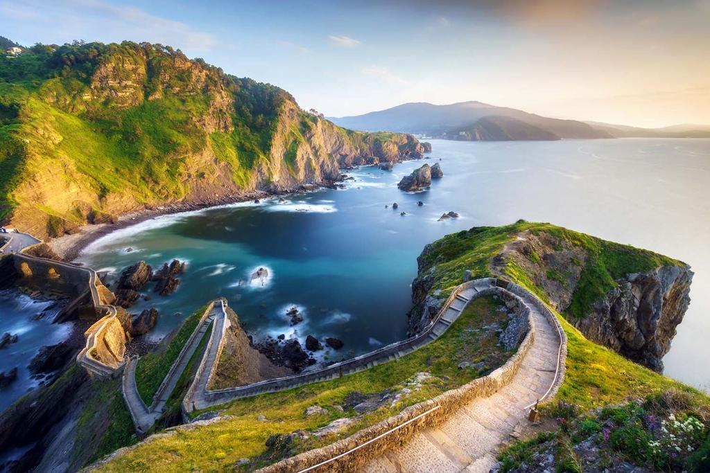 Escaleras de San Juan de Gaztelugatxe