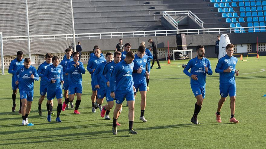 Un entrenamiento de la plantilla de la UD Ibiza esta misma semana en Can Misses.