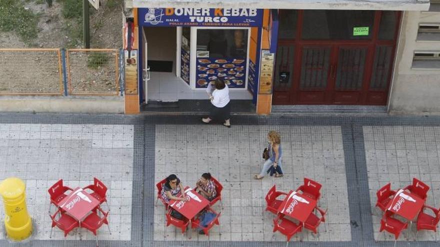 Cafés y Bares demanda al consistorio por la nueva ordenanza de veladores