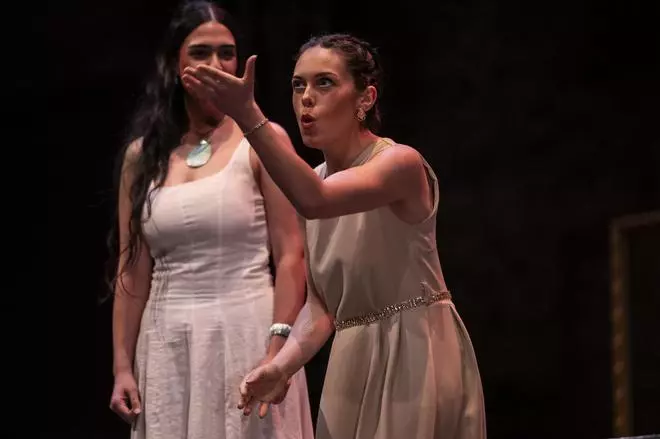 Las imágenes de 'El lindo Don Diego', la obra que estrenó la ESAD en el Clásico de Cáceres