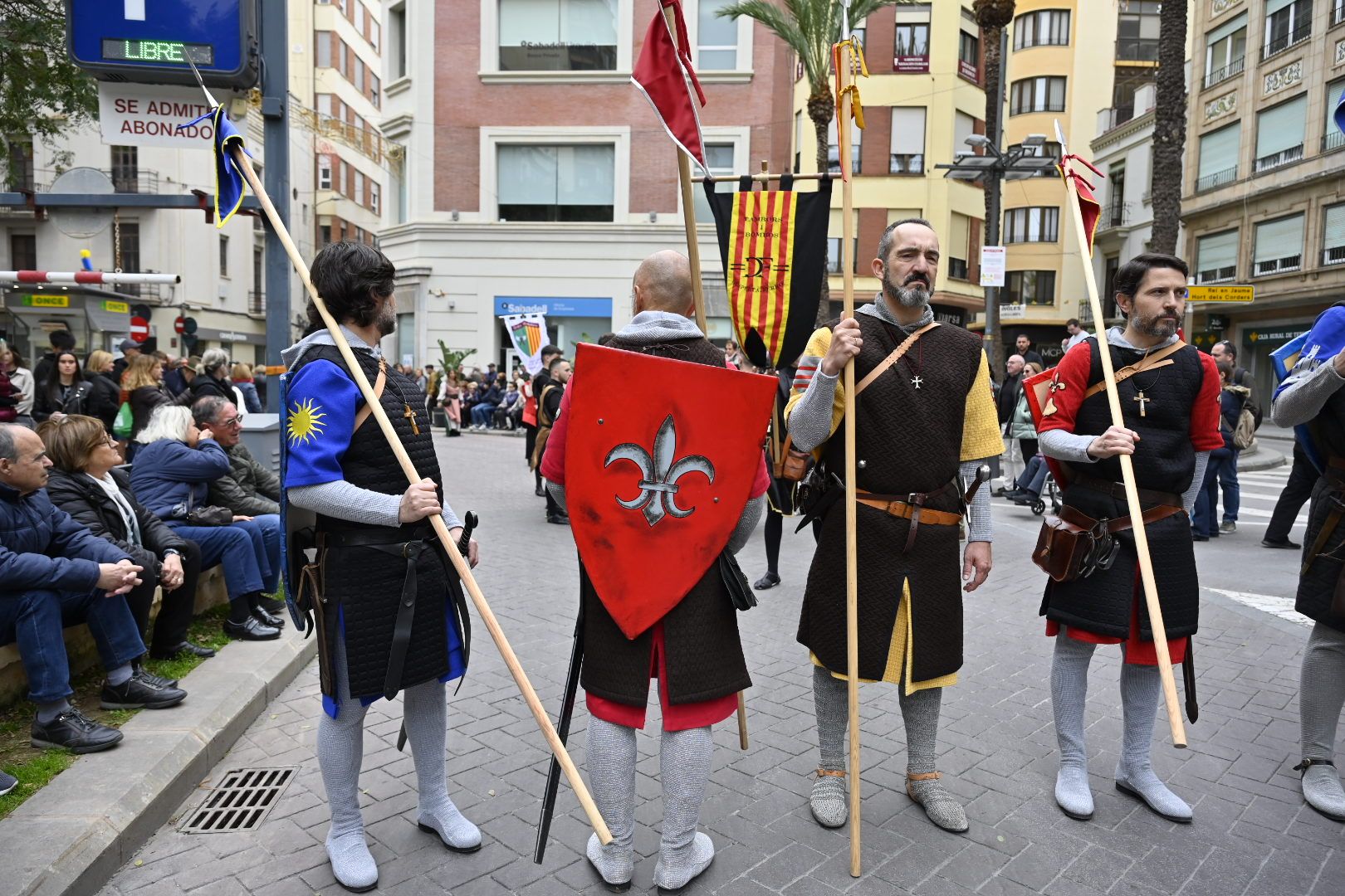 Multitudinario homenaje a Jaume I: La Germandat dels Cavallers de la Conquesta rememora el origen de la ciudad