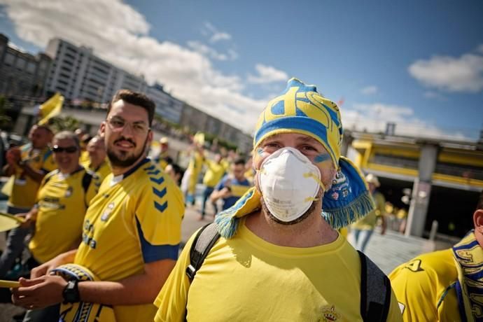 El hervor de la afición en el Derbi CD Tenerife- UD Las Palmas