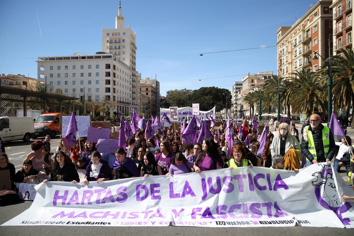 Sevilla y Málaga se manifiestan en el 8-M.