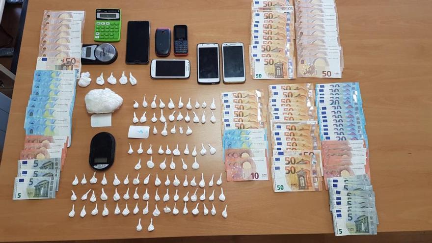 Dos detenidos por vender droga por encargo en Palma