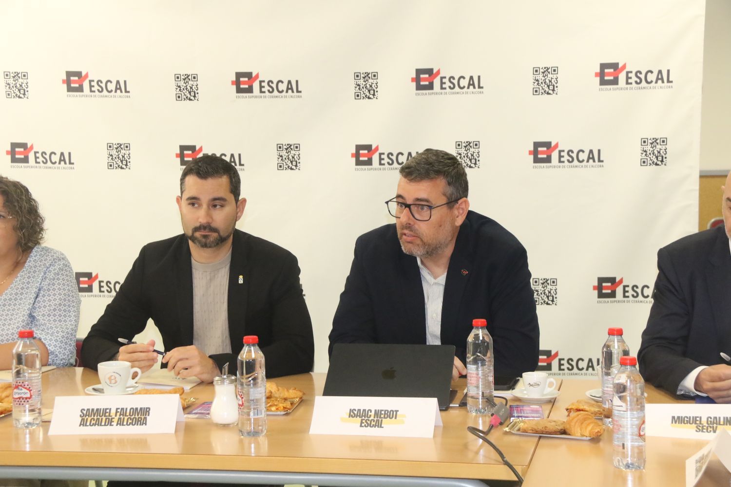 Jornada sobre relevo generacional en la cerámica