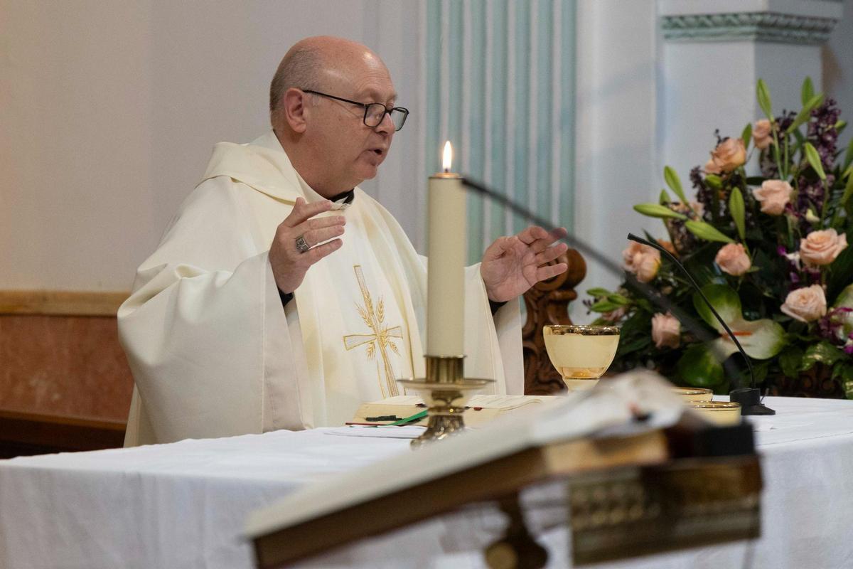 El abad de Xàtiva, Víctor Camilo Bardisa, en la misa de Sant Josep, este jueves.