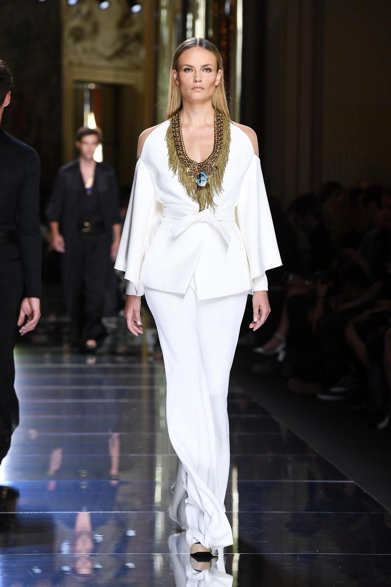 Balmain primavera/ verano 2017, total white