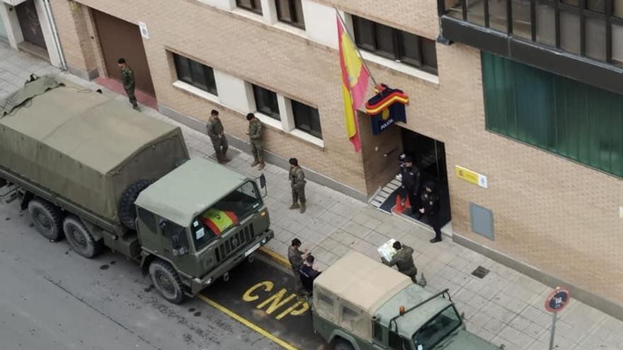 Los militares se despliegan para &quot;dar tranquilidad&quot; en las calles de Alzira