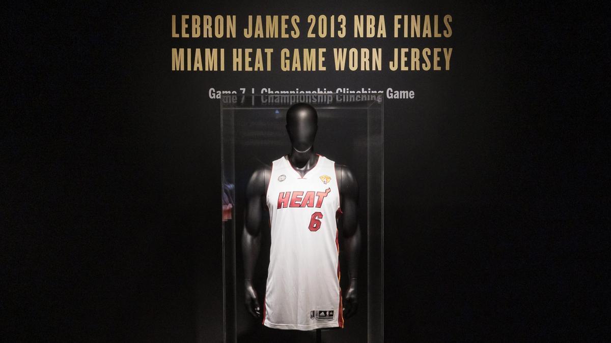 La icónica camiseta de LeBron James en las finales de la NBA 2013.