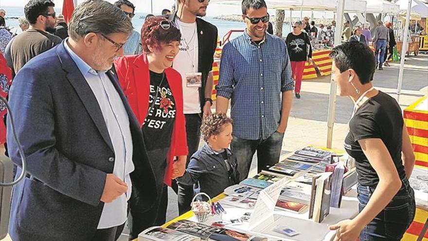 Vinaròs valora dar más peso a la Fira del Llibre en 2019