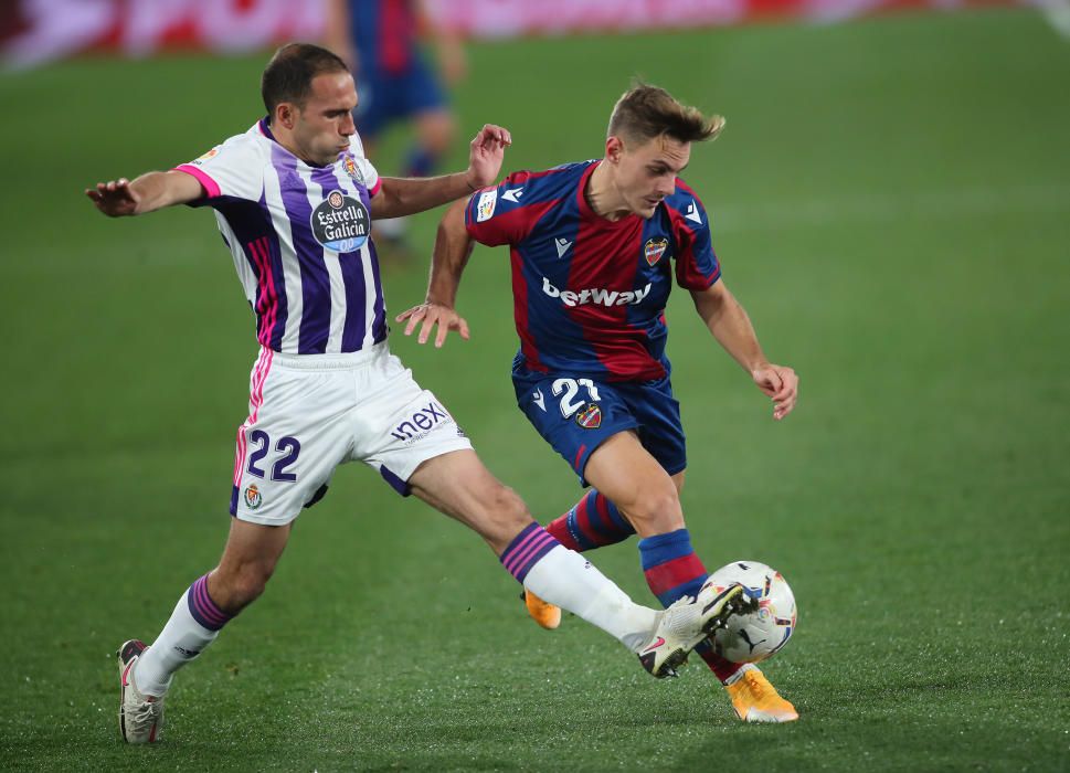 Levante - Real Valladolid, en imágenes