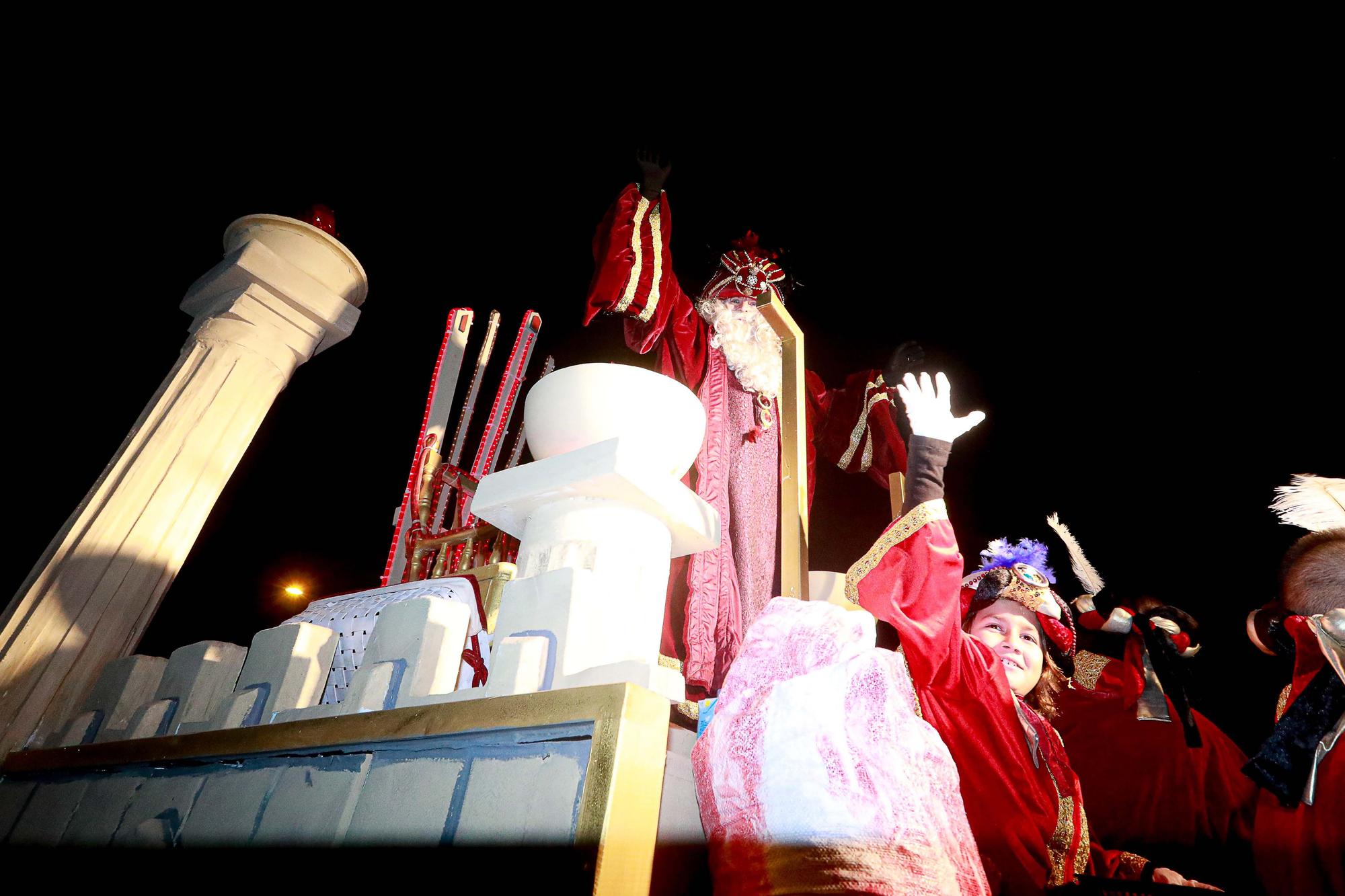 Mira aquí todas las fotos de los Reyes Magos en Ibiza